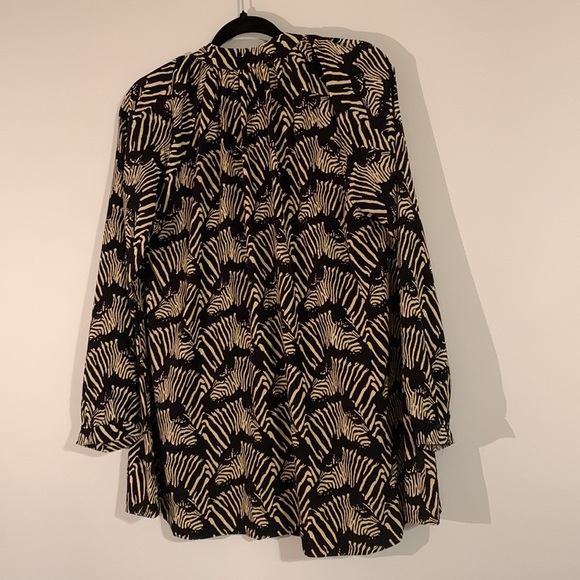 Zebra blouse - Picture 3 of 3